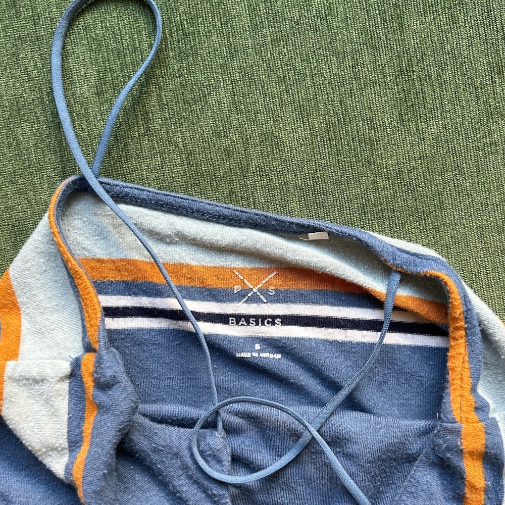 PacSun Tank Top - Picture 2 of 2